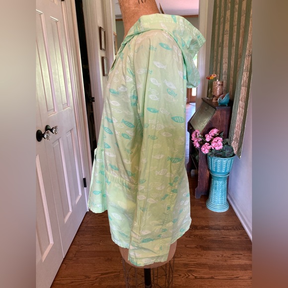 NWT FRESH PRODUCE Anorak TINY FISH 100% cotton broadcloth LEMON GRASS Large Fab - Picture 7 of 12